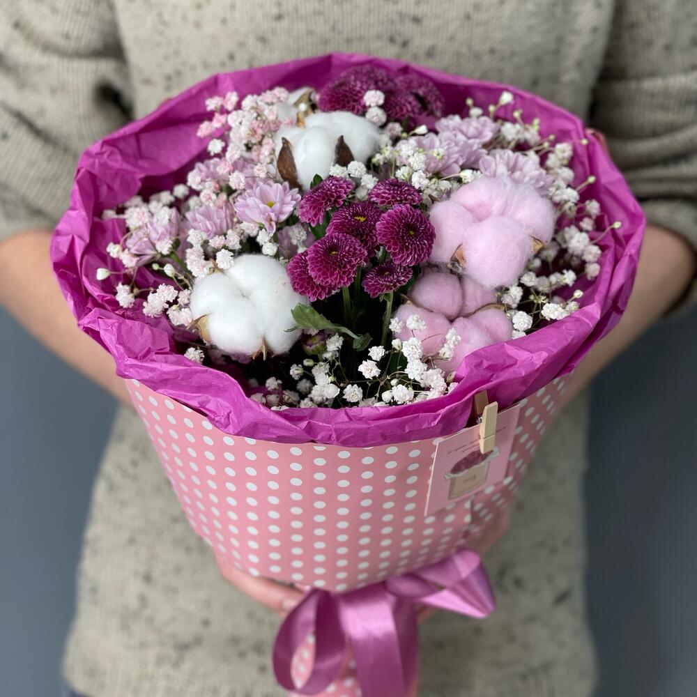 Букет из воздушной гипсофилы с хлопком 
