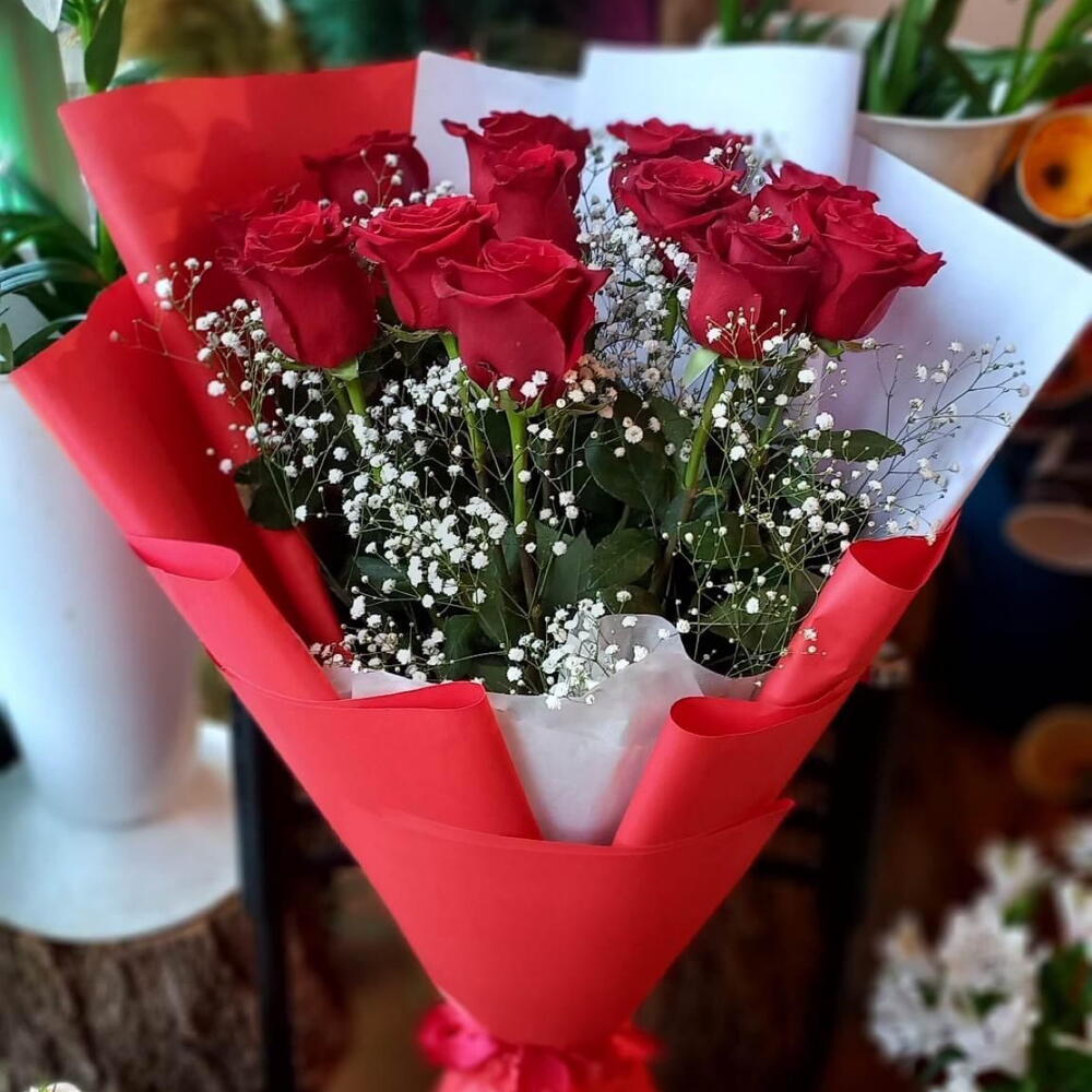 red rose bouquet